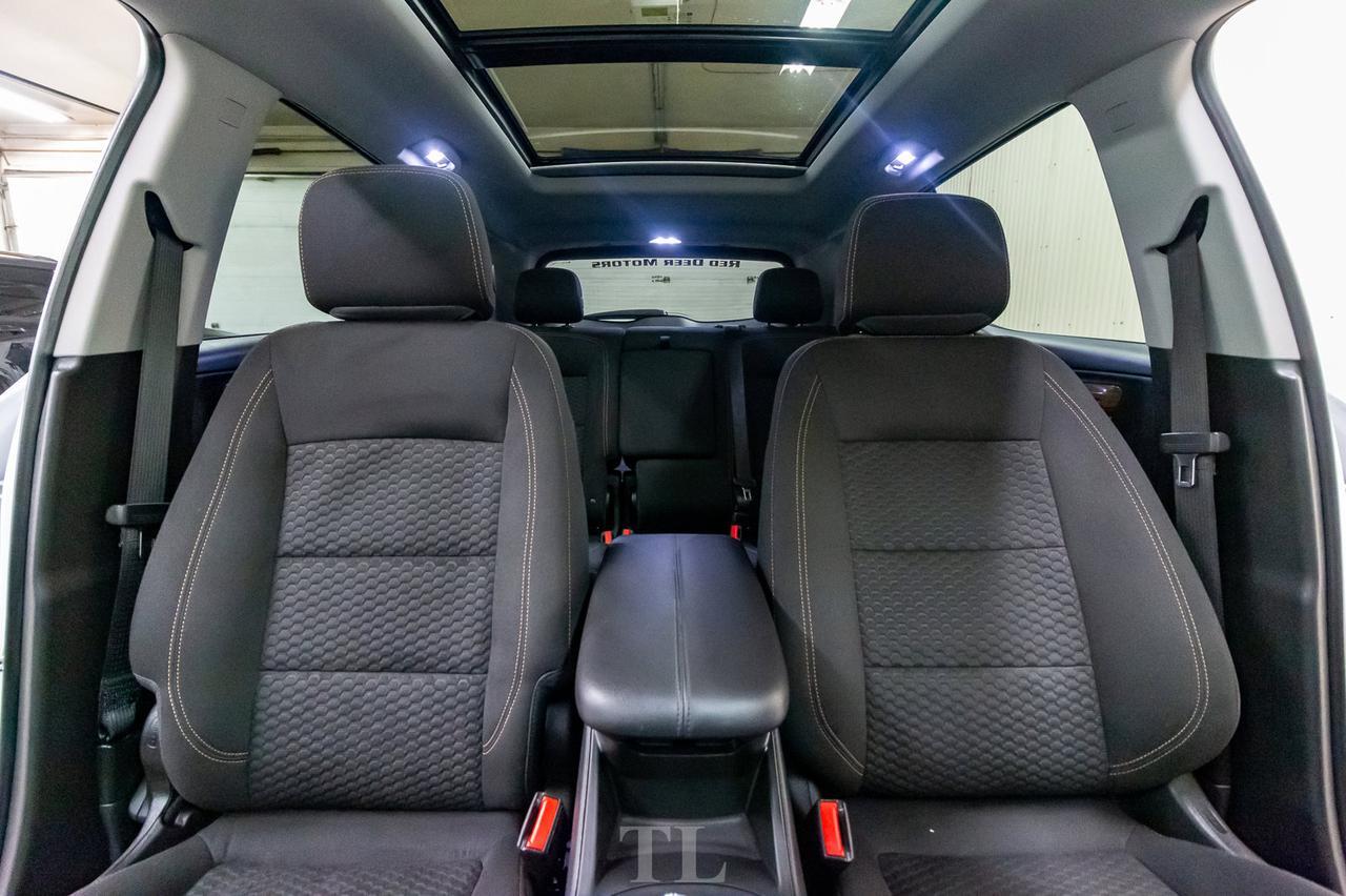 2018 GMC Terrain AWD SLE Diesel Roof Nav Red Deer AB