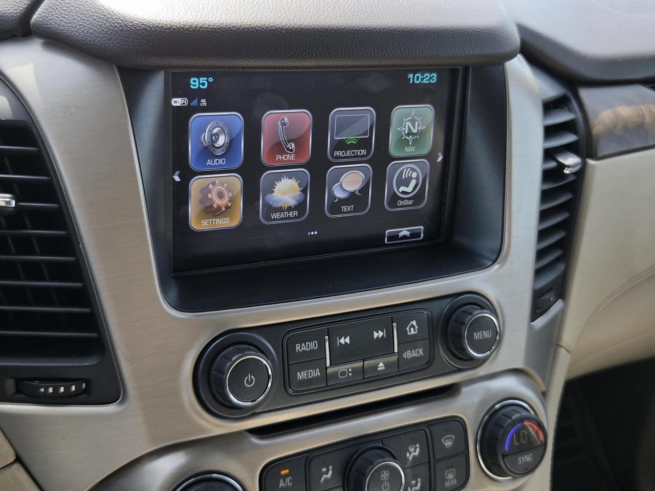 2018 GMC Yukon 4WD 4dr Denali Beeville TX