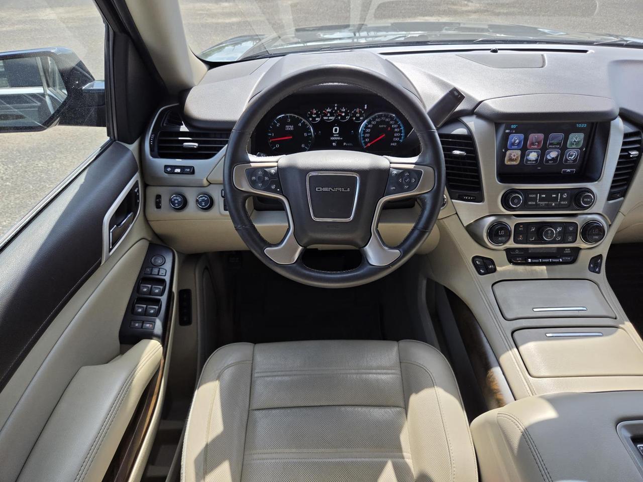 2018 GMC Yukon 4WD 4dr Denali Beeville TX