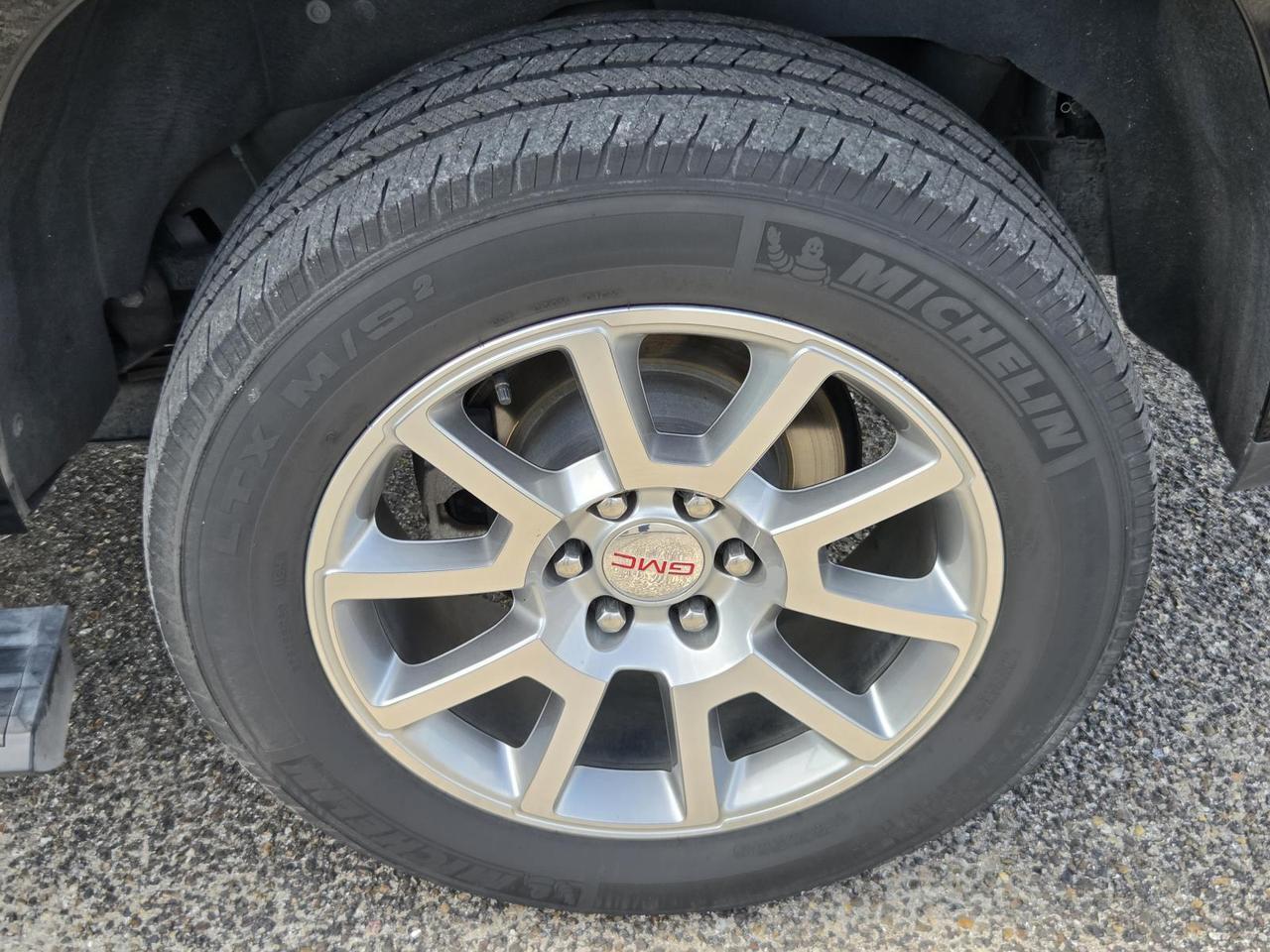 2018 GMC Yukon 4WD 4dr Denali Beeville TX