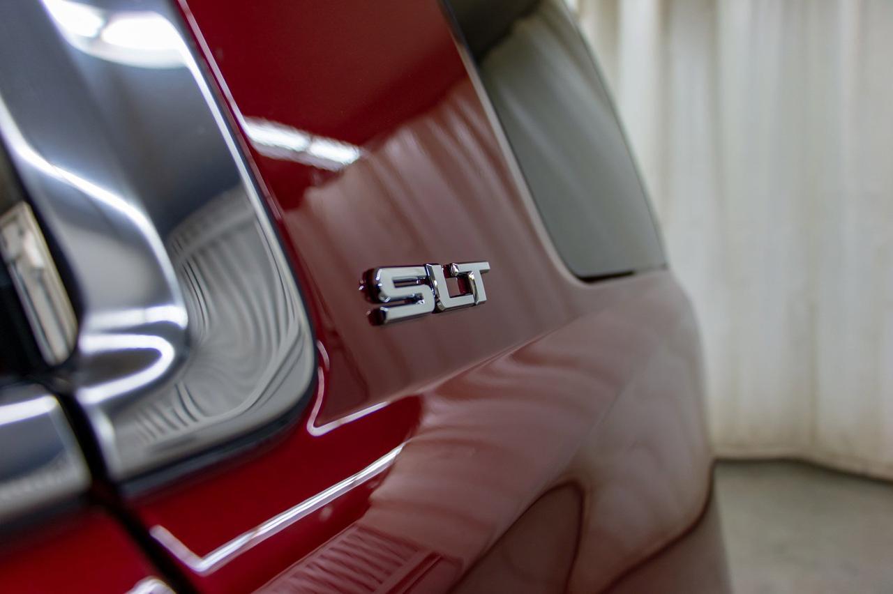 2018 GMC Yukon AWD SLT Leather Roof Nav DVD Red Deer AB