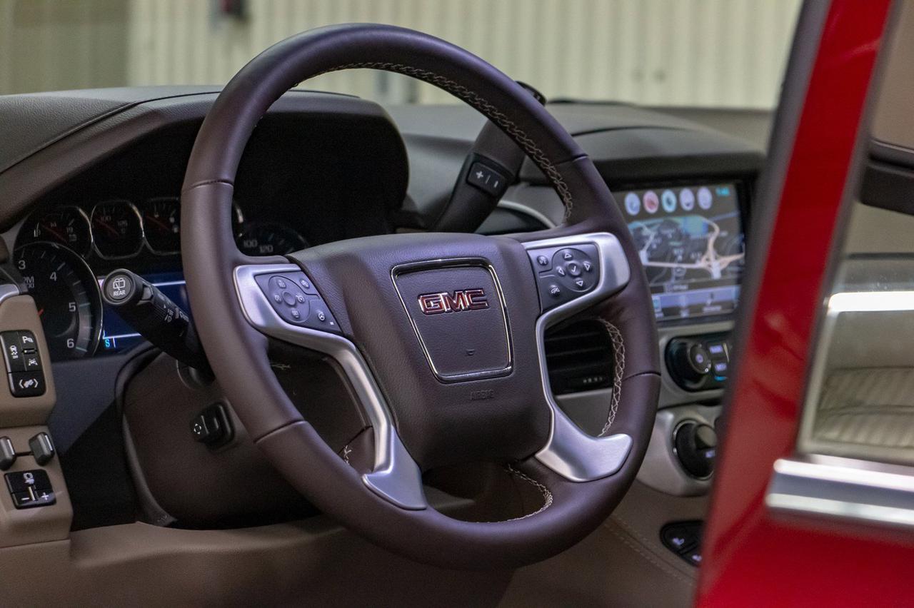 2018 GMC Yukon AWD SLT Leather Roof Nav DVD Red Deer AB