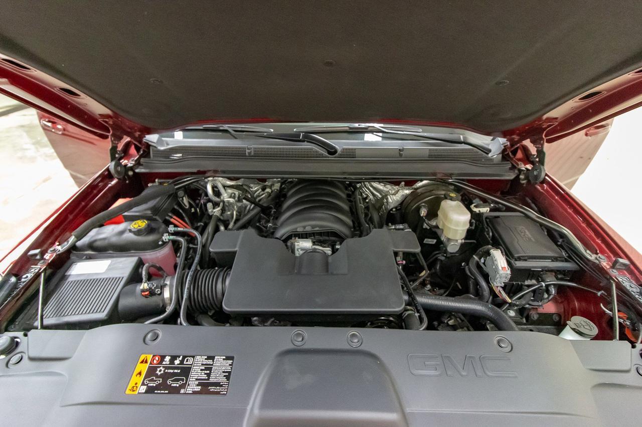 2018 GMC Yukon AWD SLT Leather Roof Nav DVD Red Deer AB