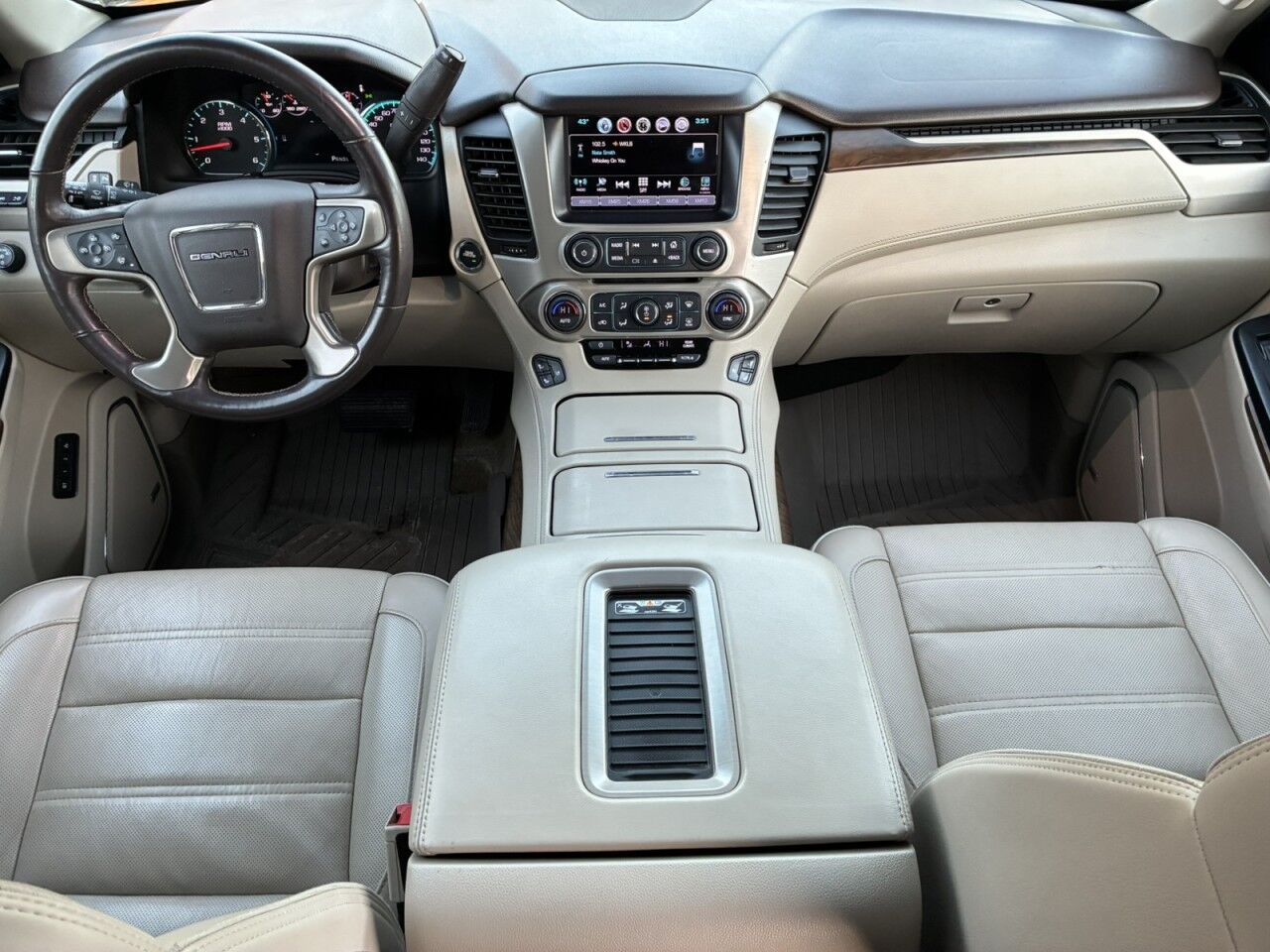 2018 GMC Yukon Denali Charlton MA