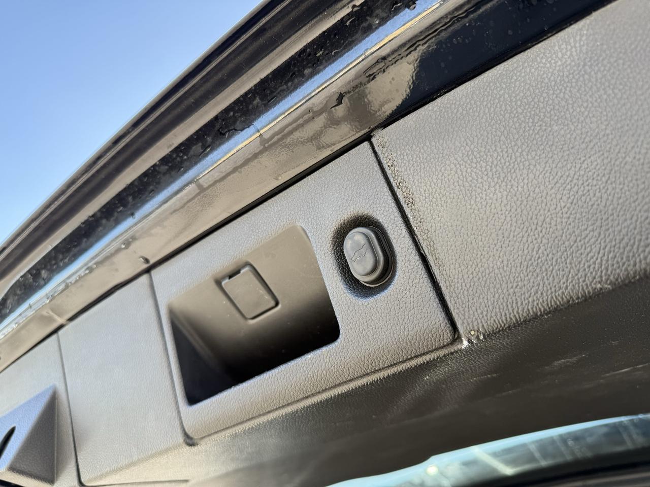 2018 GMC Yukon Denali Crestwood KY