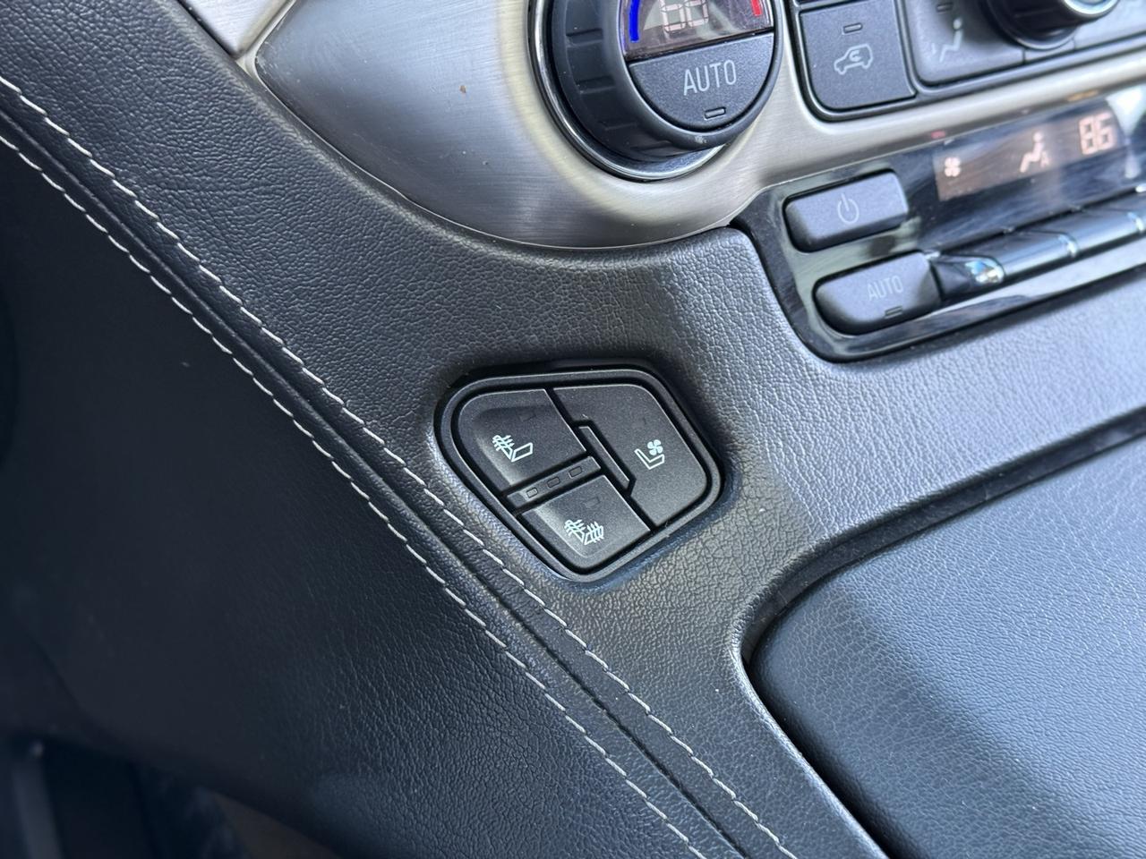 2018 GMC Yukon Denali Crestwood KY