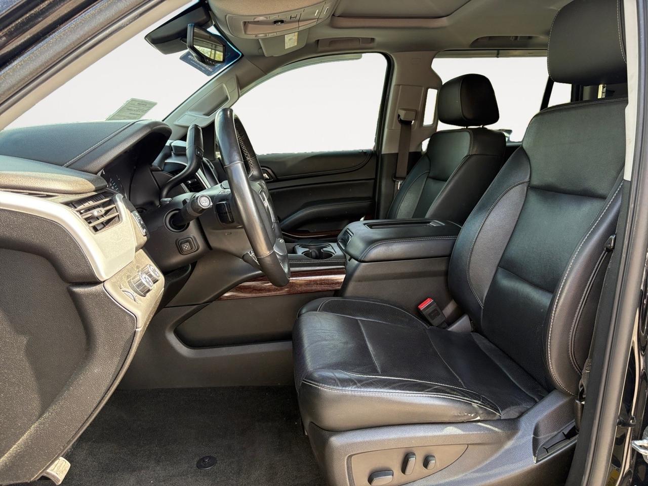 2018 GMC Yukon SLT, SUNROOF, HEADS-UP DISPLAY, BLIND SPOT ALERT, FORWARD COLLISION, POWER 3RD ROW, RUNNING BOARDS, POWER LIFTGATE, APPLE CARPLAY/ANDROID AUTO, HEATED & COOLING SEATS, LOW MILEAGE, THIS YUKON HAS IT ALL!