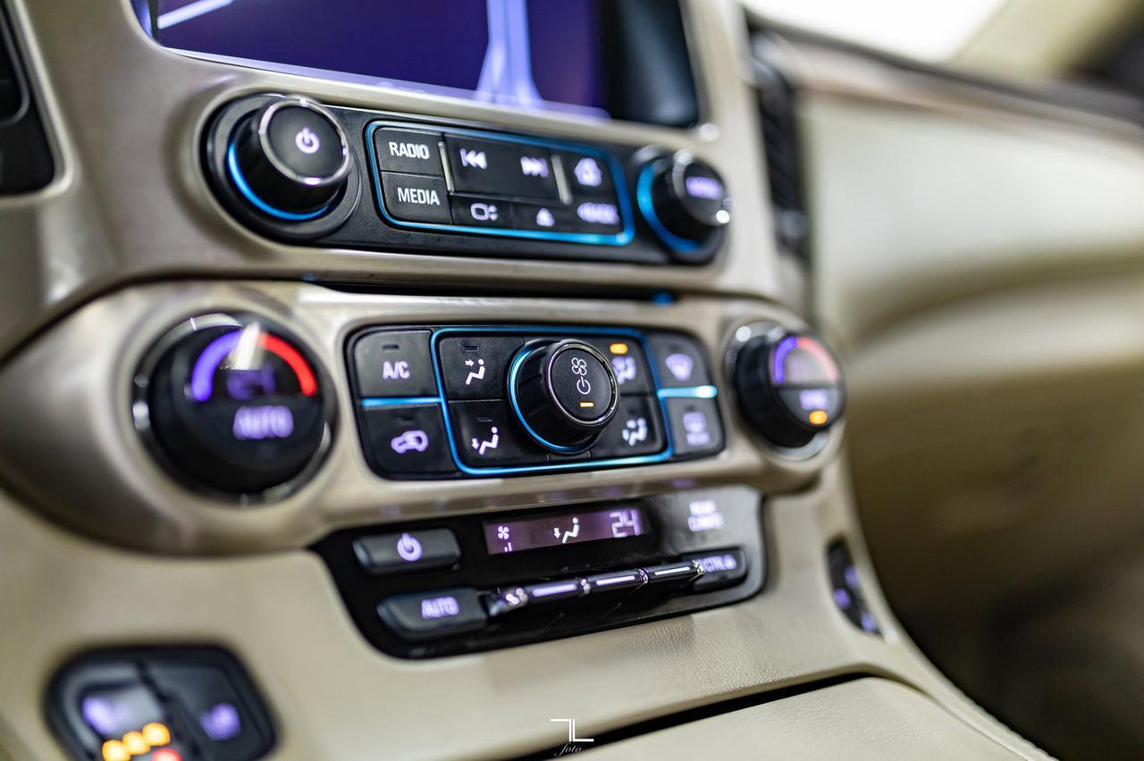 2018 GMC Yukon XL AWD Denali Leather Roof Nav BCam TV Red Deer AB