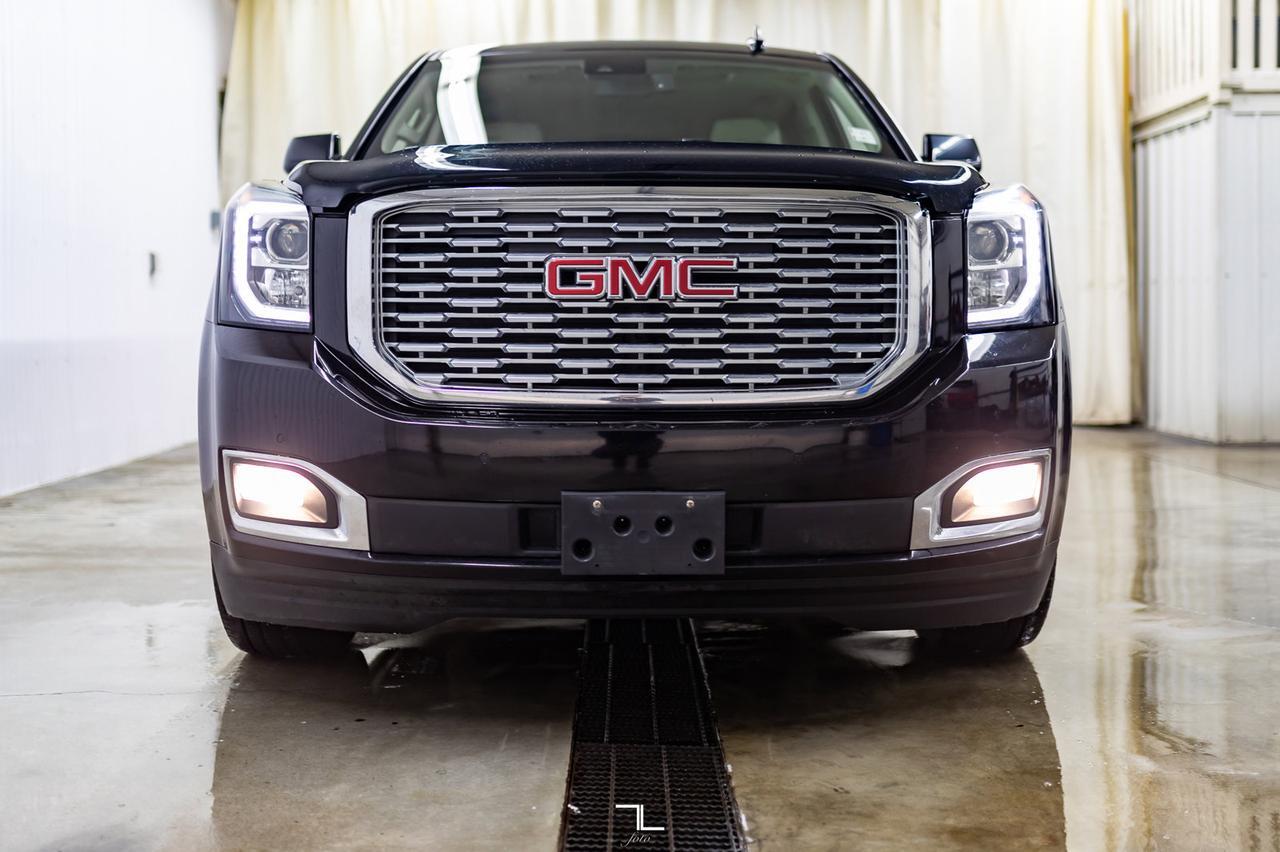 2018 GMC Yukon XL AWD Denali Leather Roof Nav BCam TV Red Deer AB