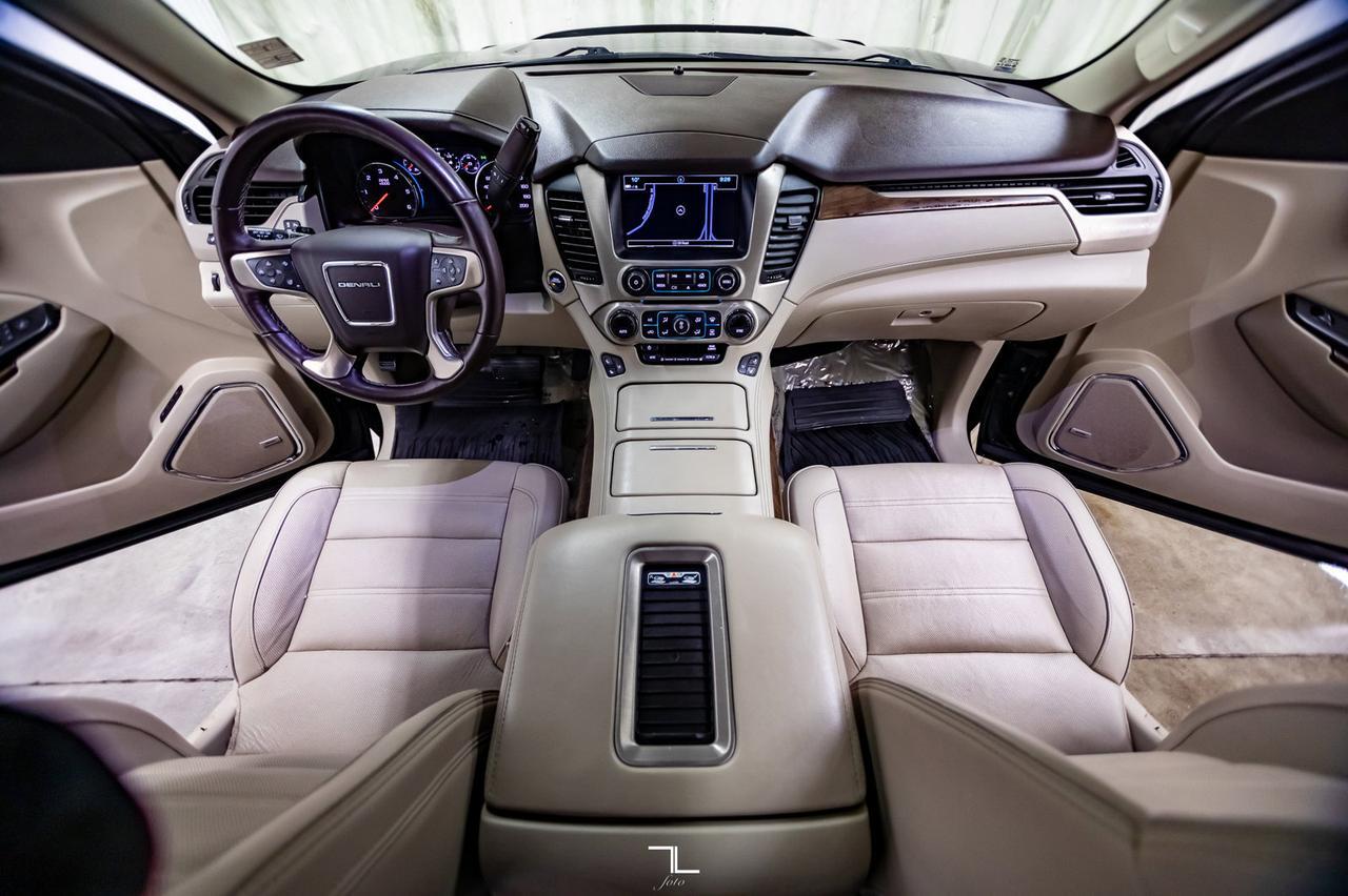 2018 GMC Yukon XL AWD Denali Leather Roof Nav BCam TV Red Deer AB