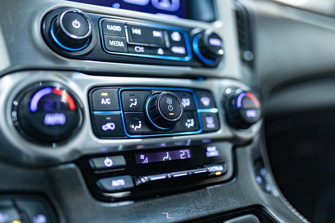 2018 GMC Yukon XL AWD SLT Leather Roof Nav BCam Red Deer AB