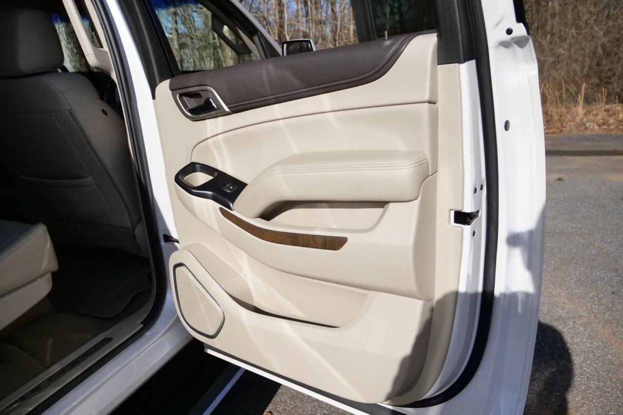 2018 GMC Yukon XL Denali AWD / Ultimate Package / Rear Entertainment! Lincolnton NC