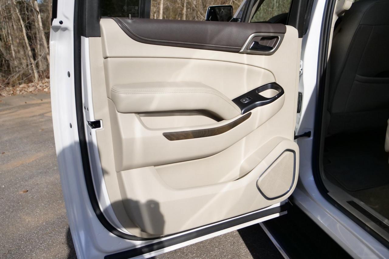 2018 GMC Yukon XL Denali AWD / Ultimate Package / Rear Entertainment! Lincolnton NC