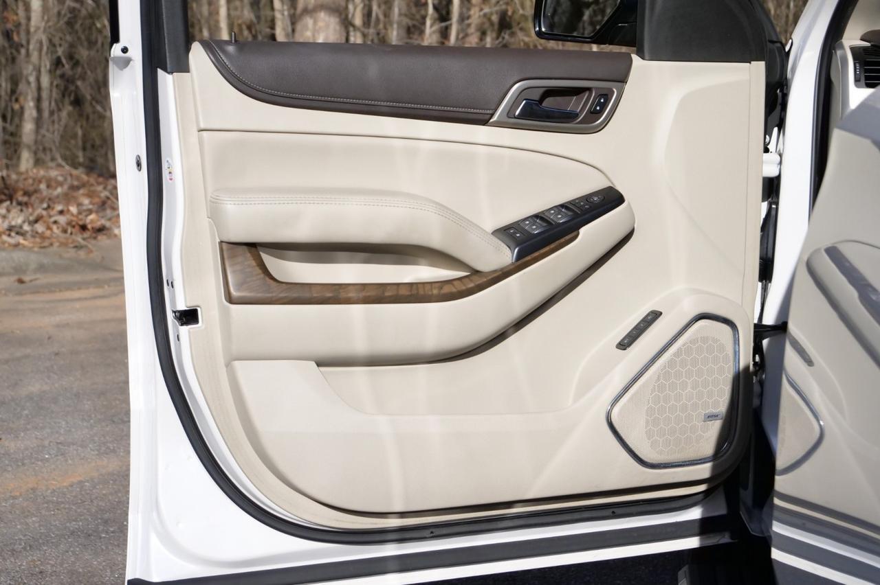 2018 GMC Yukon XL Denali AWD / Ultimate Package / Rear Entertainment! Lincolnton NC