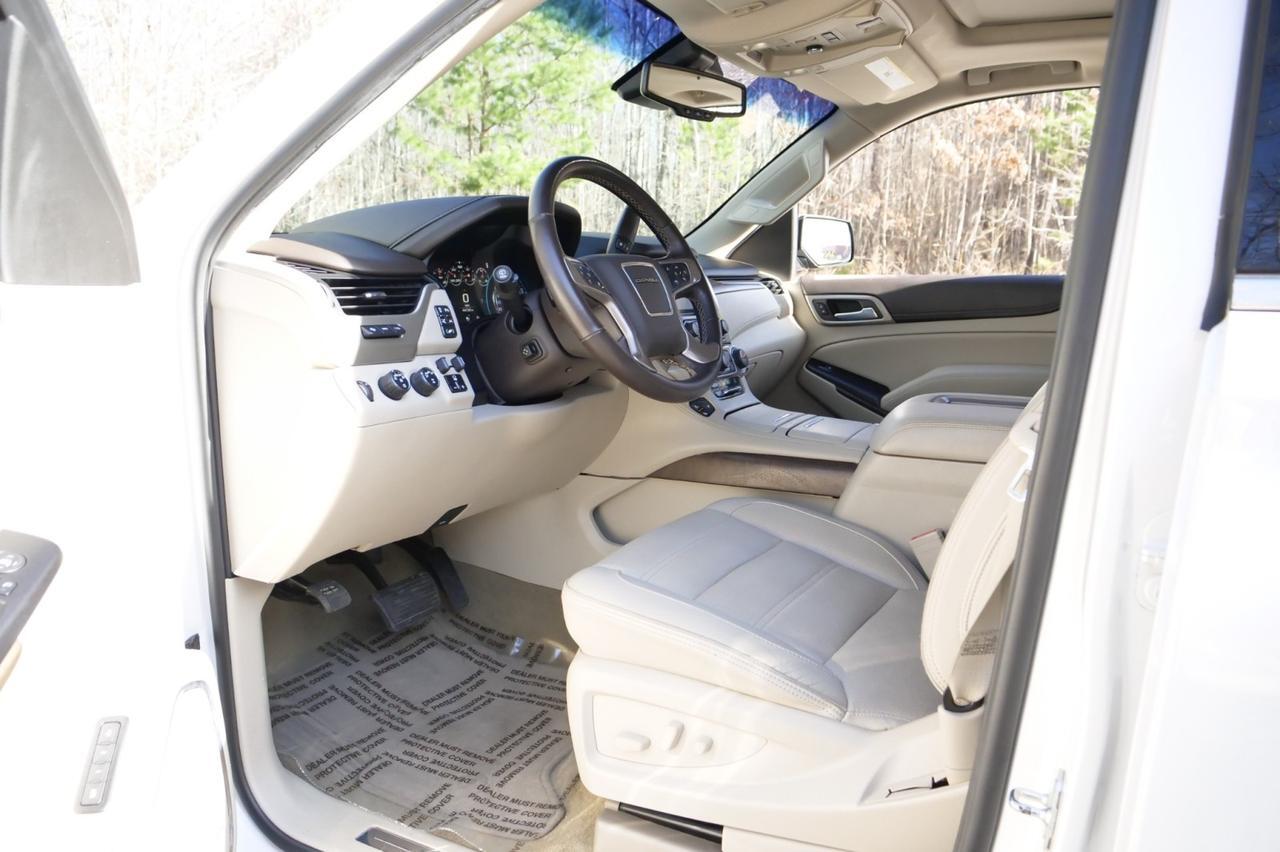 2018 GMC Yukon XL Denali AWD / Ultimate Package / Rear Entertainment! Lincolnton NC