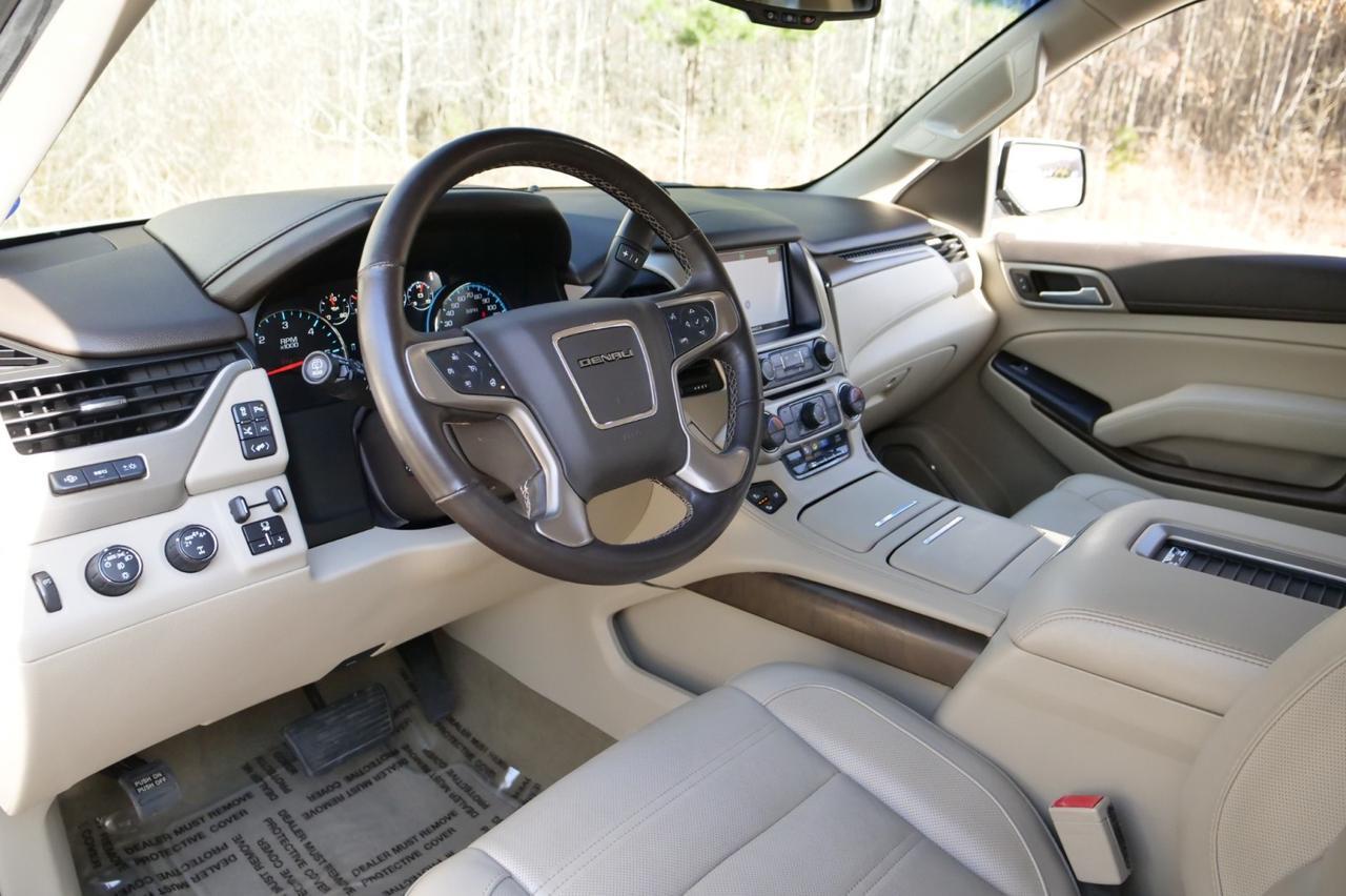 2018 GMC Yukon XL Denali AWD / Ultimate Package / Rear Entertainment! Lincolnton NC