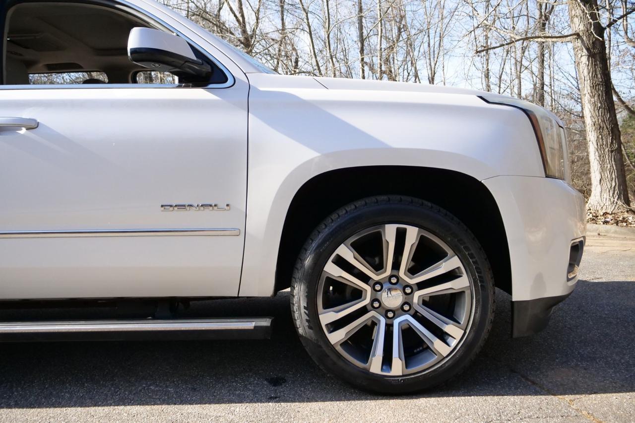 2018 GMC Yukon XL Denali AWD / Ultimate Package / Rear Entertainment! Lincolnton NC