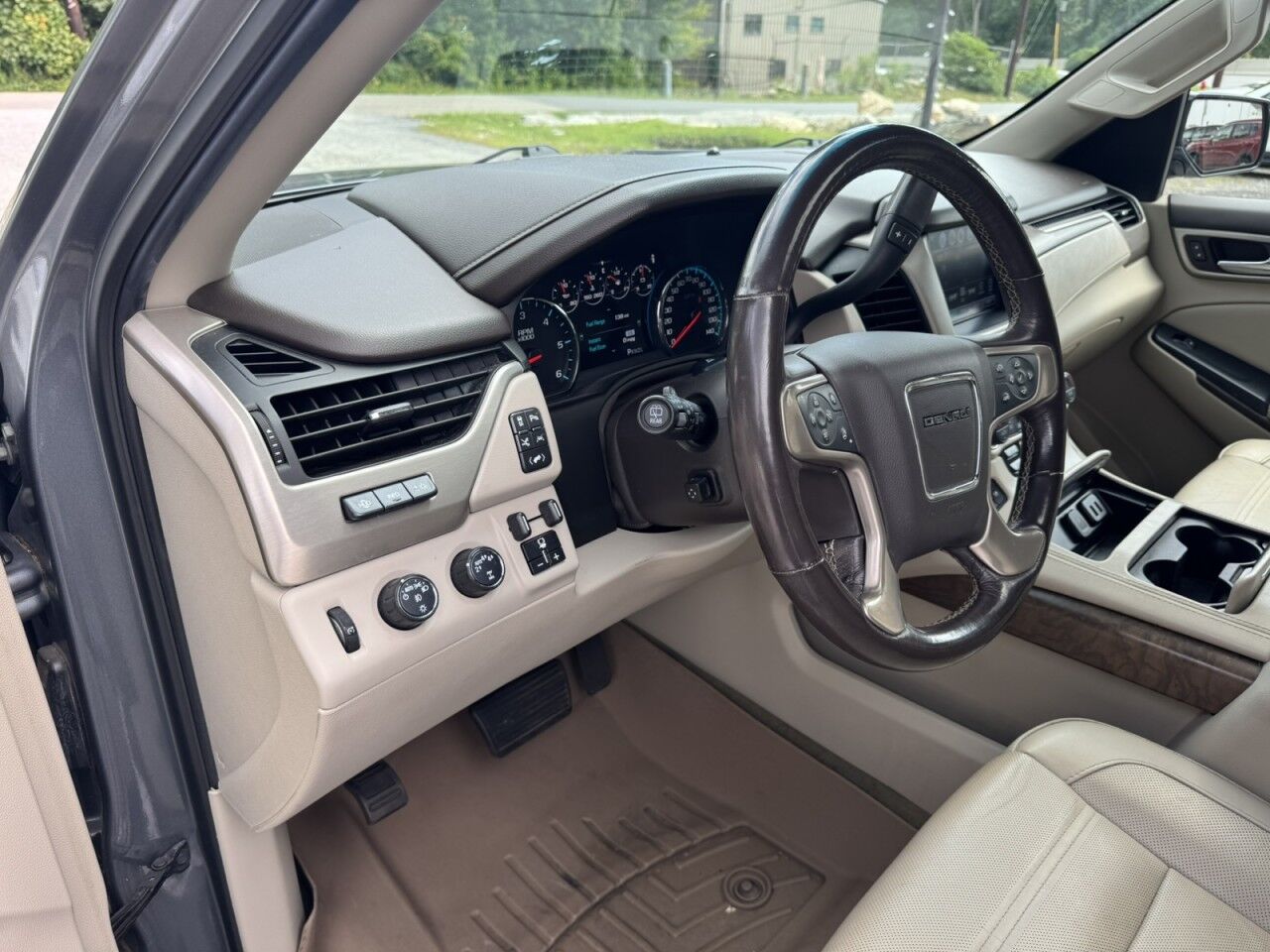 2018 GMC Yukon XL Denali Charlton MA