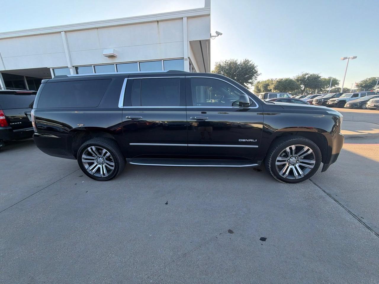 2018 GMC Yukon XL Denali Hurst TX