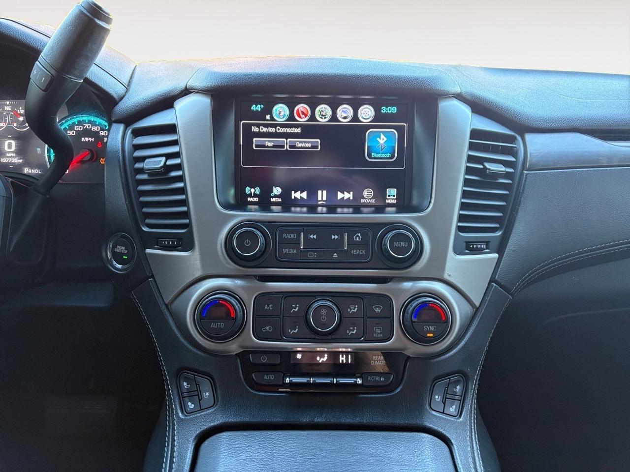 2018 GMC Yukon XL Denali, HEADS-UP DISPLAY, RUNNING BOARDS, HANDS FREE LIFTGATE, POWER 3RD ROW SEATING, HEATED & VENTILATED SEATS, APPLE CARPLAY/ANDROID AUTO, ROOF RAILS, REAR DVD ENTERTAINMENT, CLEAN CARFAX, YOU CAN TAKE THIS YUKON HOME TODAY! Virginia Beach VA