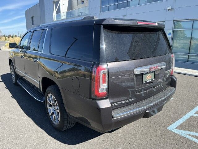 2018 GMC Yukon XL Denali - Photo 6