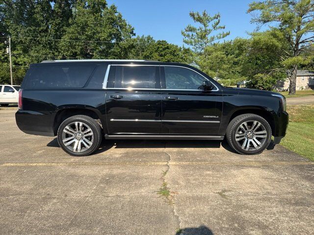 2018 GMC Yukon XL Denali Carbondale IL