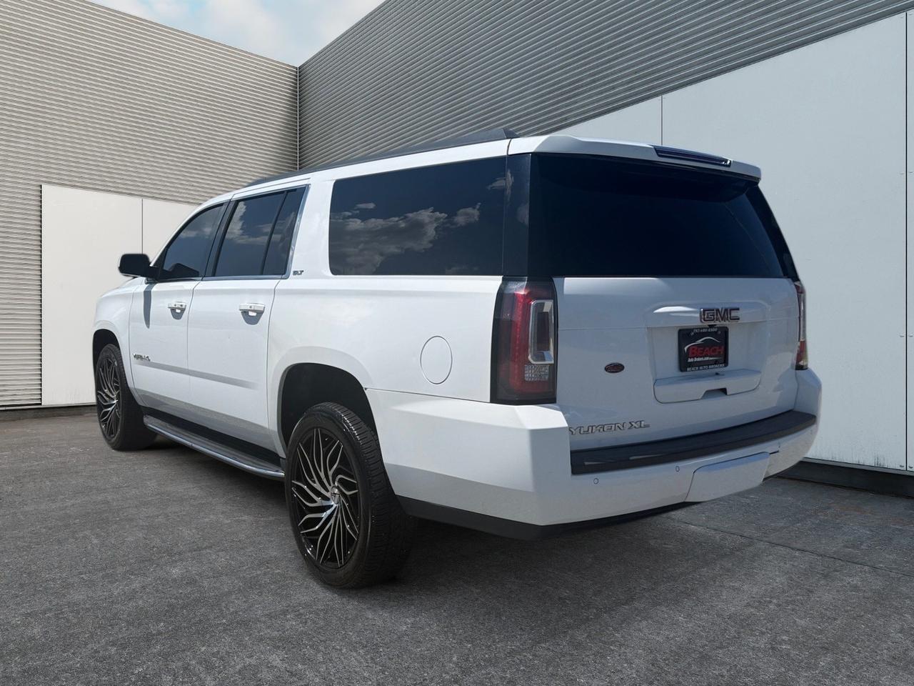 2018 GMC Yukon XL SLT, HEATED/VENTILATED SEATS, HEATED REAR SEATS, TOW PACKAGE, BLUETOOTH, BACKUP CAMERA, POWER MIRRORS, POWERED 3RD ROW, POWER LIFTGATE, RUNNING BOARDS, BOSE SPEAKERS, THIS YUKON IS READY FOR IT'S NECT FAMILY! Norfolk VA