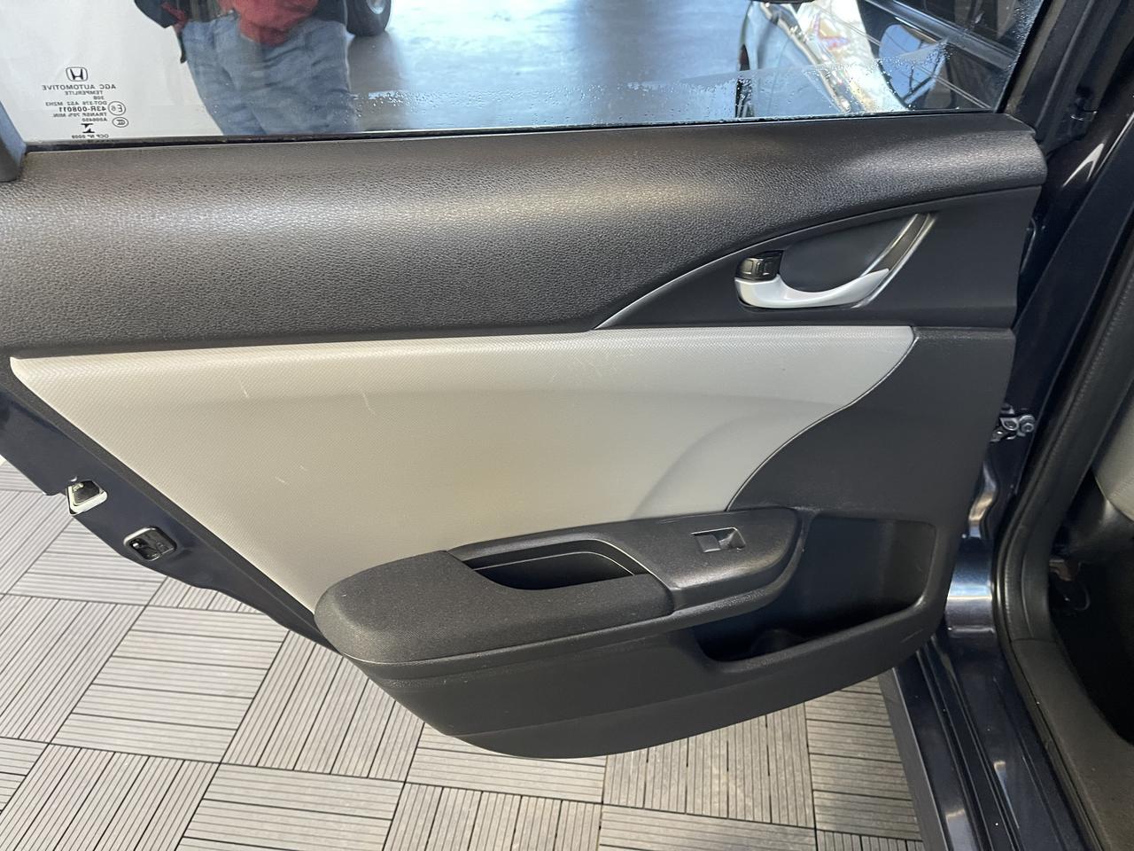 2018 HONDA CIVIC LX Kansas City MO