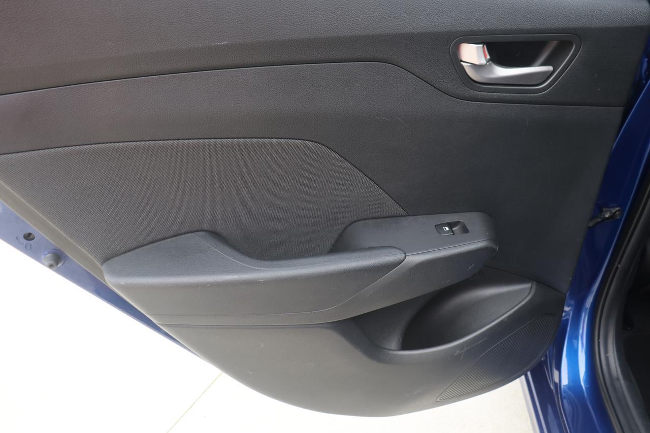 2018 HYUNDAI ACCENT SE Houston TX