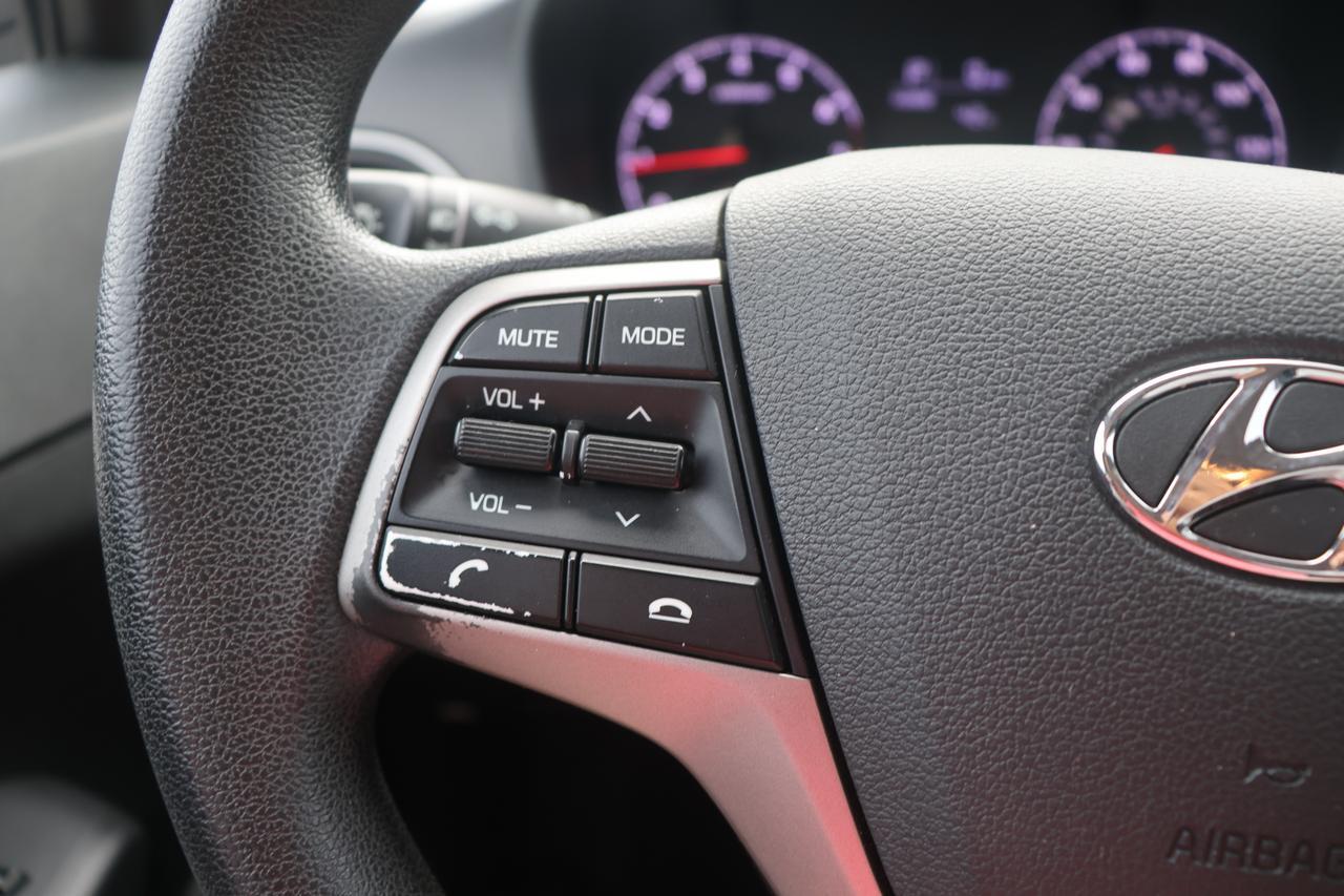 2018 HYUNDAI ACCENT SE Houston TX