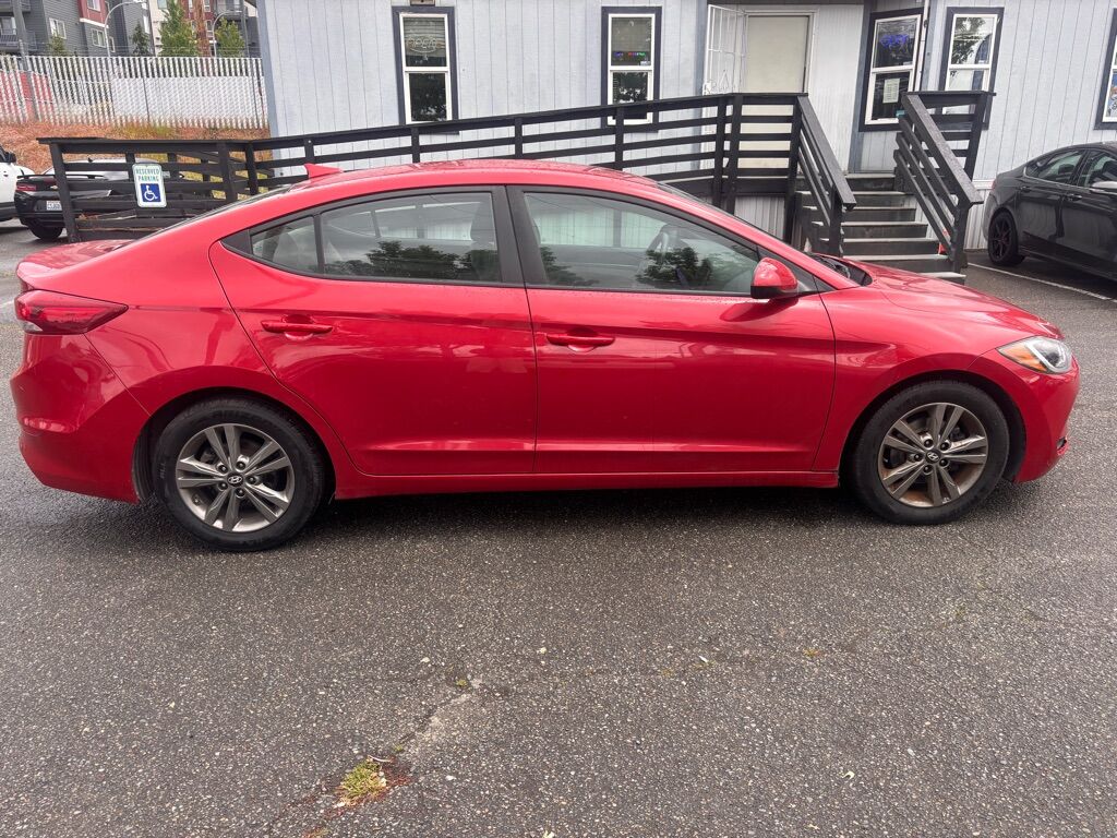 2018 HYUNDAI ELANTRA SEL Des Moines WA