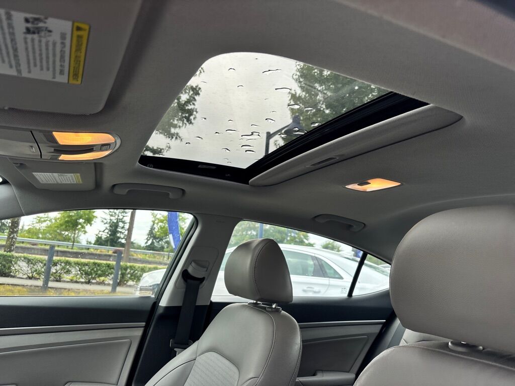 2018 HYUNDAI ELANTRA SEL Des Moines WA