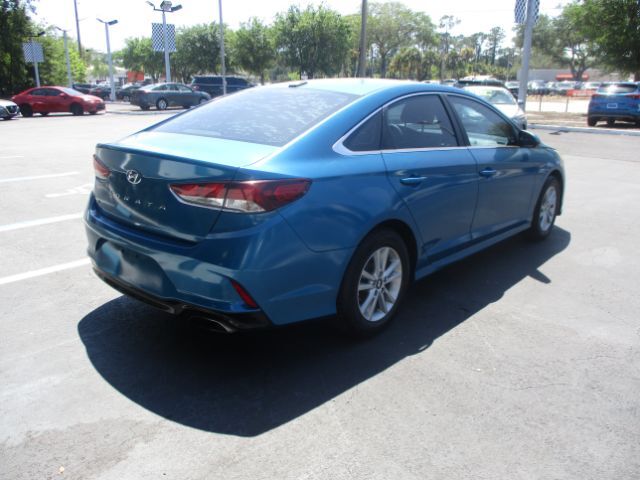 2018 HYUNDAI SONATA SE
