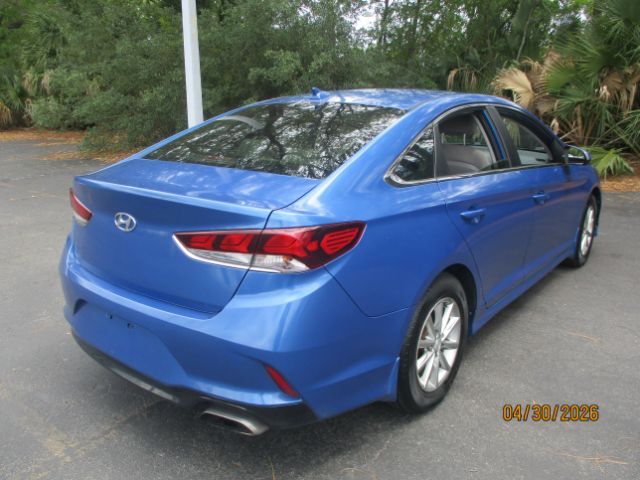 2018 HYUNDAI SONATA SE