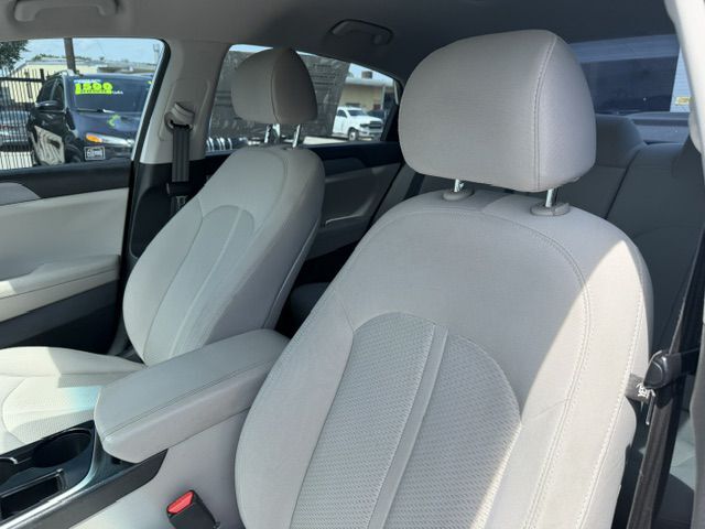 2018 HYUNDAI SONATA SE Grand Prairie TX
