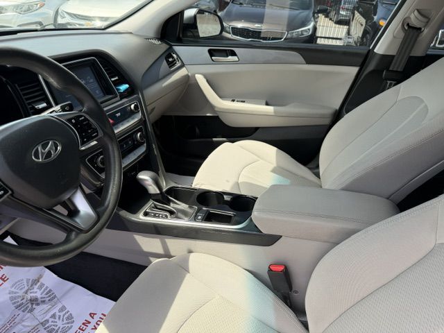 2018 HYUNDAI SONATA SE Grand Prairie TX