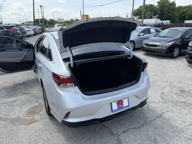 2018 HYUNDAI SONATA SE Grand Prairie TX