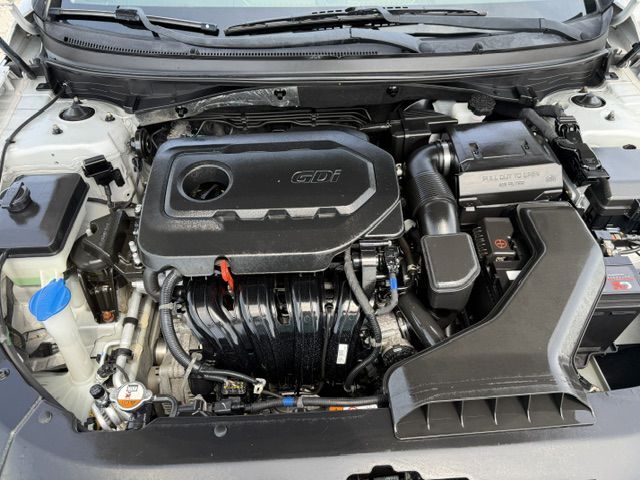 2018 HYUNDAI SONATA SE Grand Prairie TX