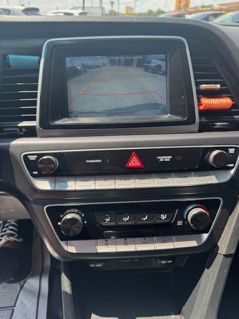 2018 HYUNDAI SONATA SE Grand Prairie TX