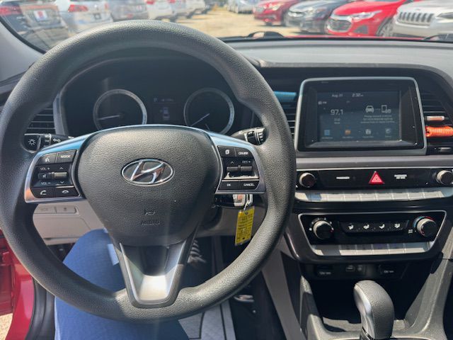 2018 HYUNDAI SONATA SE Grand Prairie TX