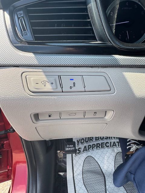 2018 HYUNDAI SONATA SE Grand Prairie TX