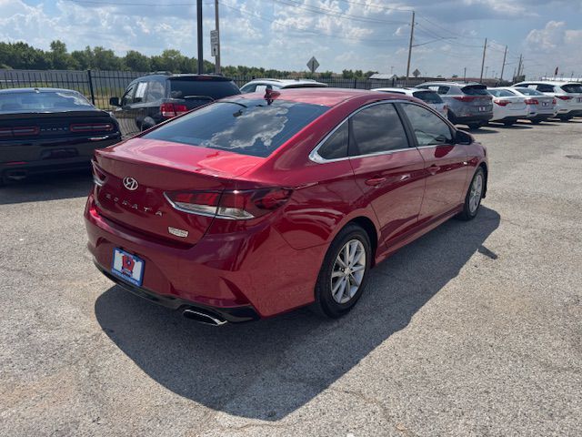 2018 HYUNDAI SONATA SE Grand Prairie TX