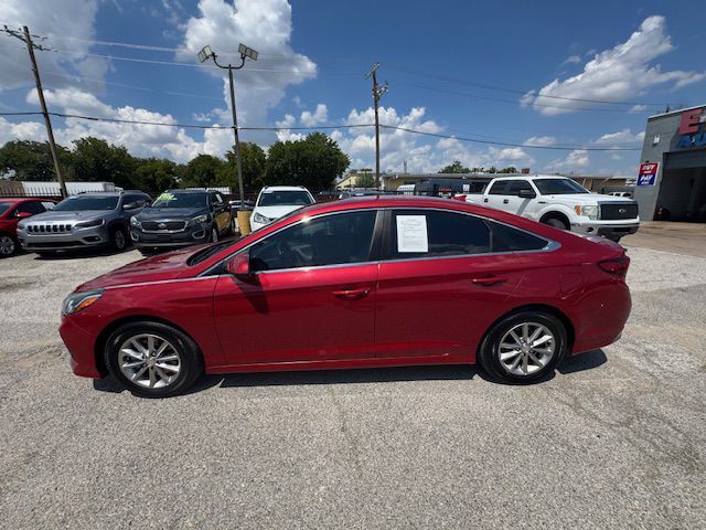 2018 HYUNDAI SONATA SE Grand Prairie TX