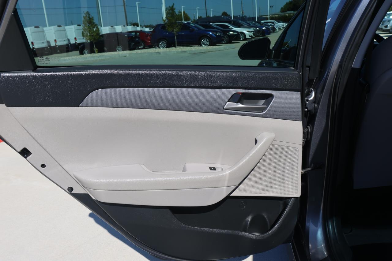 2018 HYUNDAI SONATA SE Houston TX