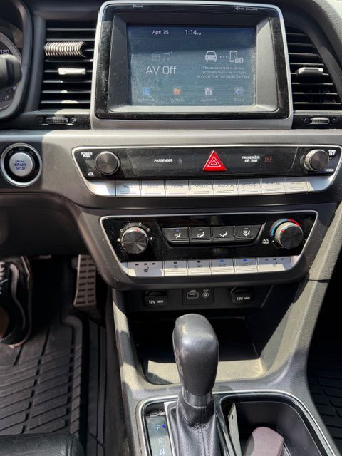 2018 HYUNDAI SONATA SPORT Grand Prairie TX