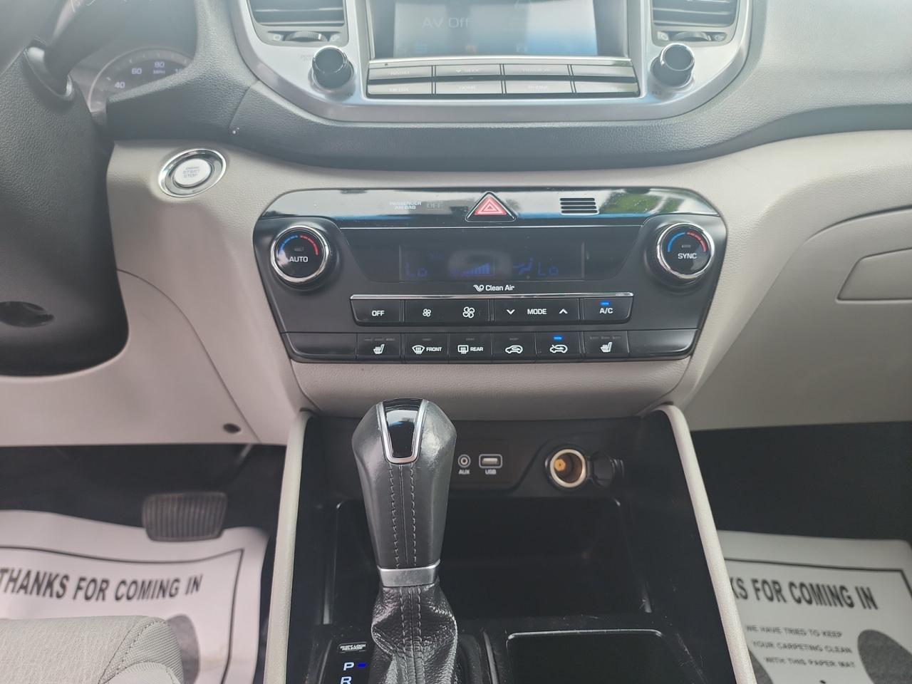 2018 HYUNDAI TUCSON BASE; SPORT; Kansas City MO