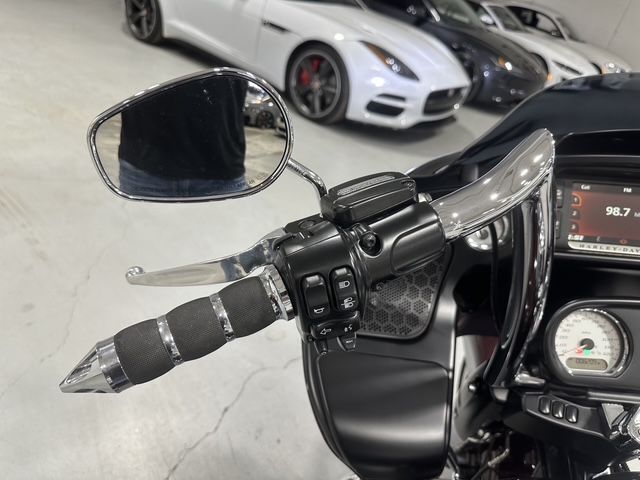 2018 Harley-Davidson Road Glide Standard Tigard OR