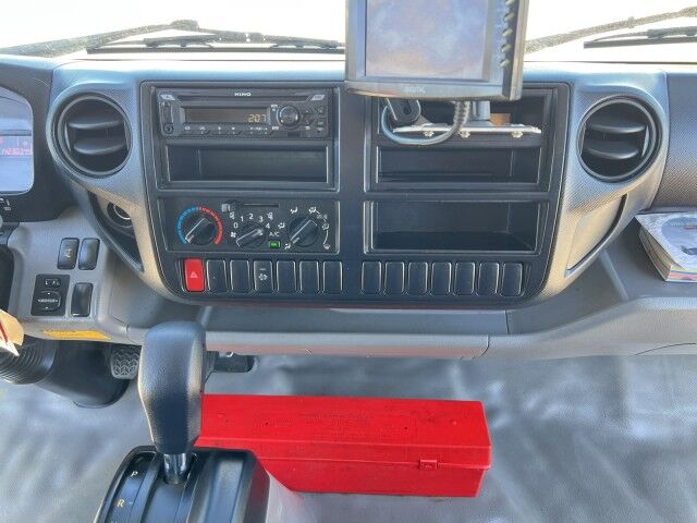 2018 Hino 195 18&apos; Dry Box Truck with 1,500 lb. Lift Gate Miami FL