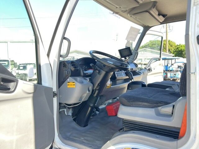2018 Hino 195 18&apos; Dry Box Truck with 1,500 lb. Lift Gate Miami FL
