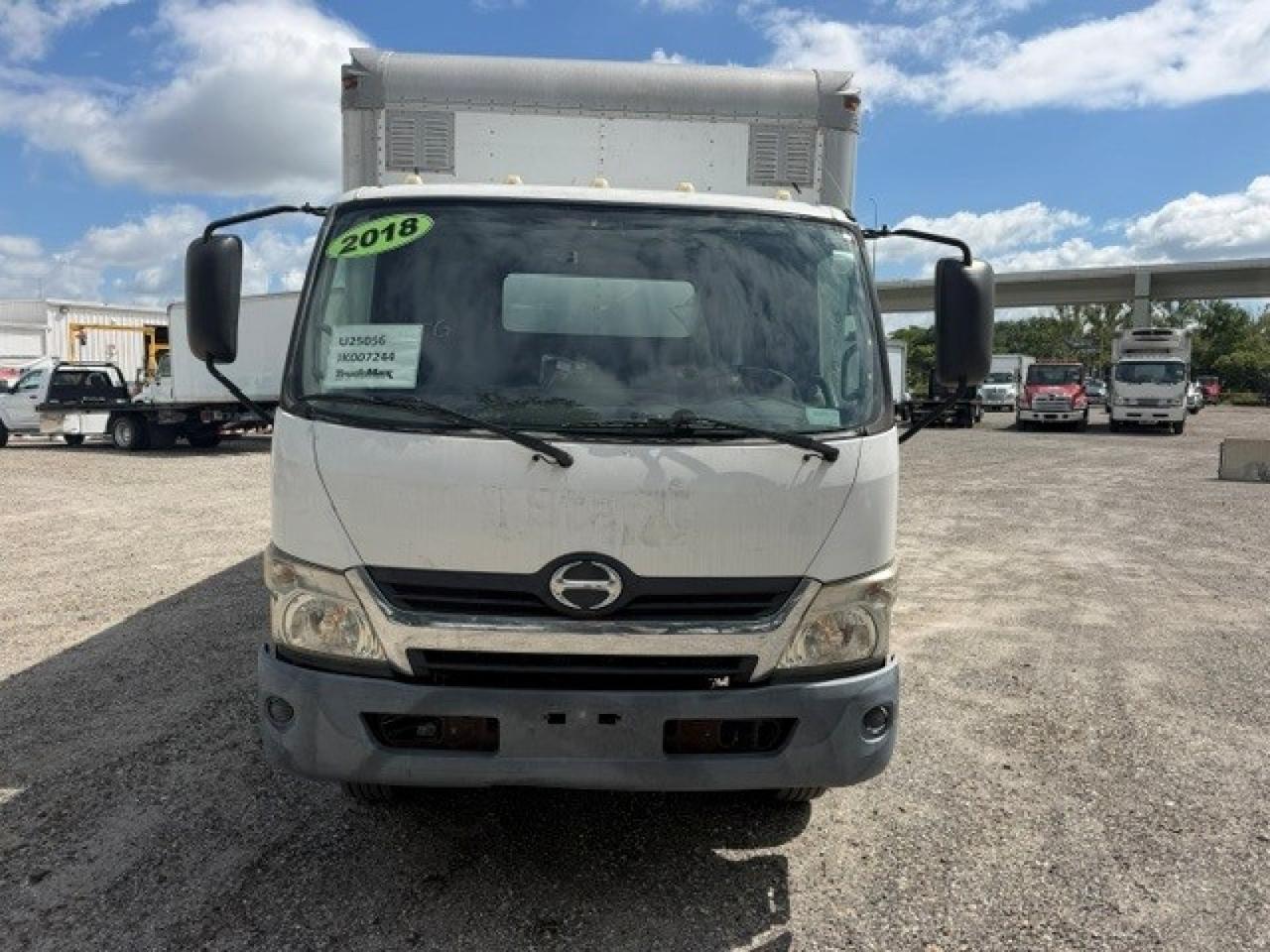 2018 Hino 195 Morgan 18' Dry Box Tampa FL